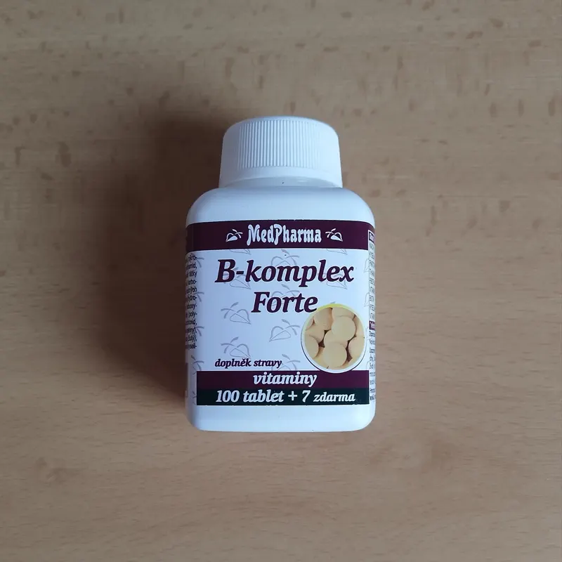 Капсулы с витаминами